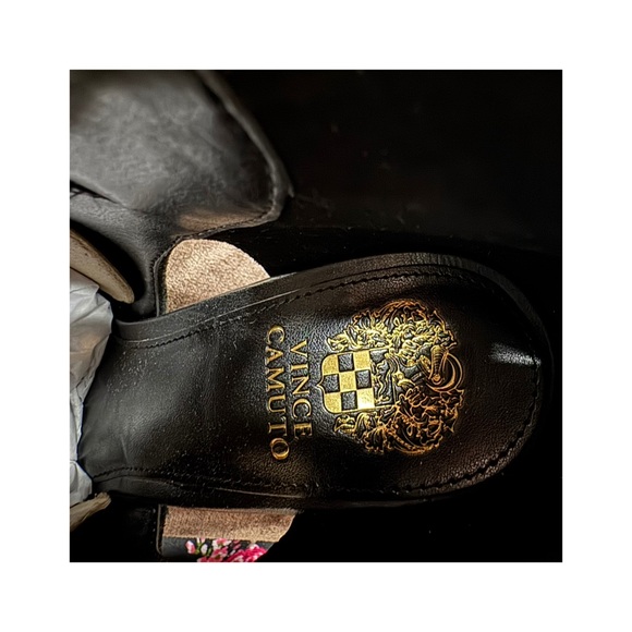 Vince Camuto Black Leather Peep-Toe Heels size 9 - Picture 7 of 11